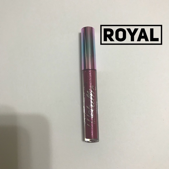 Metallic Liquid Lipstick - Picture 8 of 8